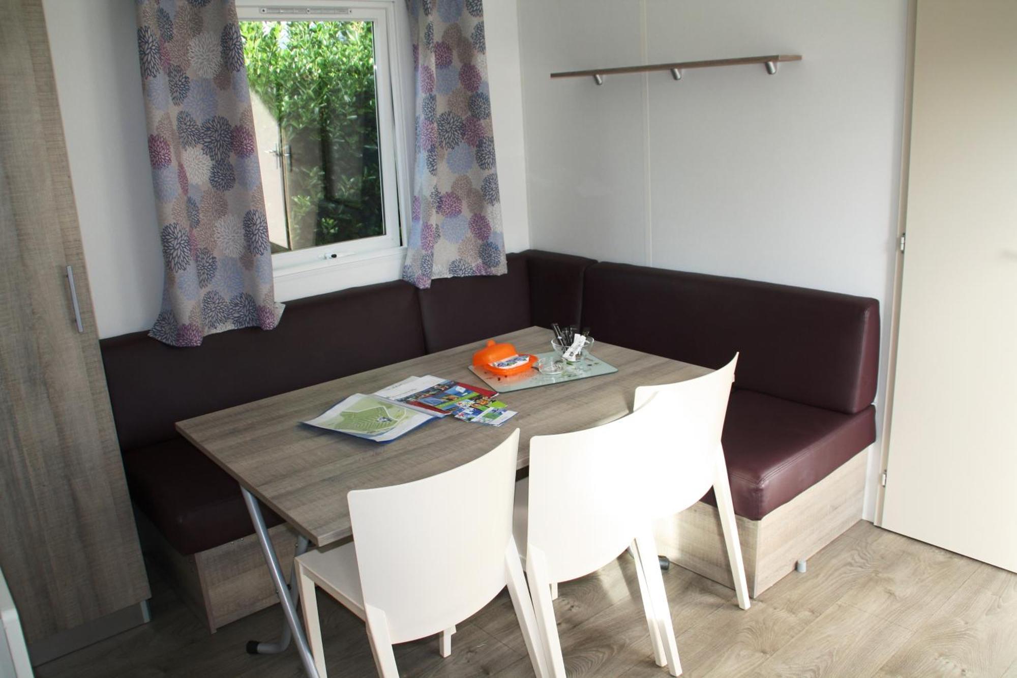 Mobile Homes By Kelair At Castell Montgri Torroella De Montgri Exterior photo